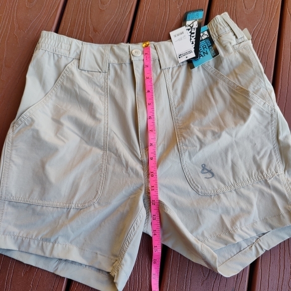 Hook and Tackle Beer Can Island Stretch Fishing Shorts Sand Tan Mens Size 32 NWT - Picture 11 of 14